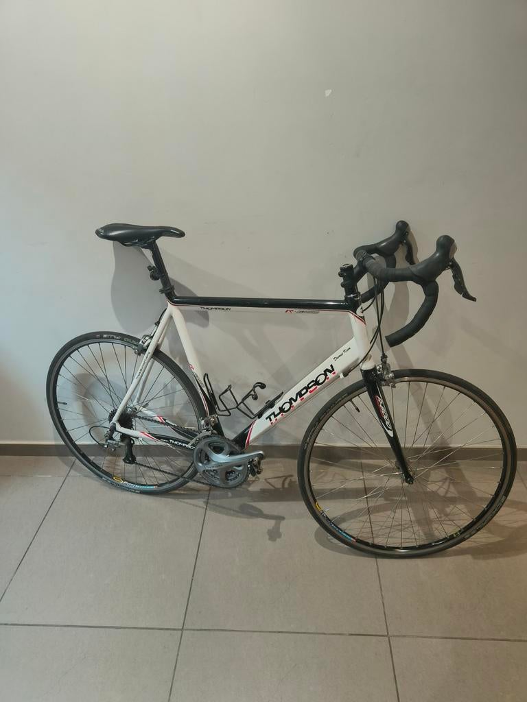 Vélo de route Thompson R6000, Enlèvement, Aluminium