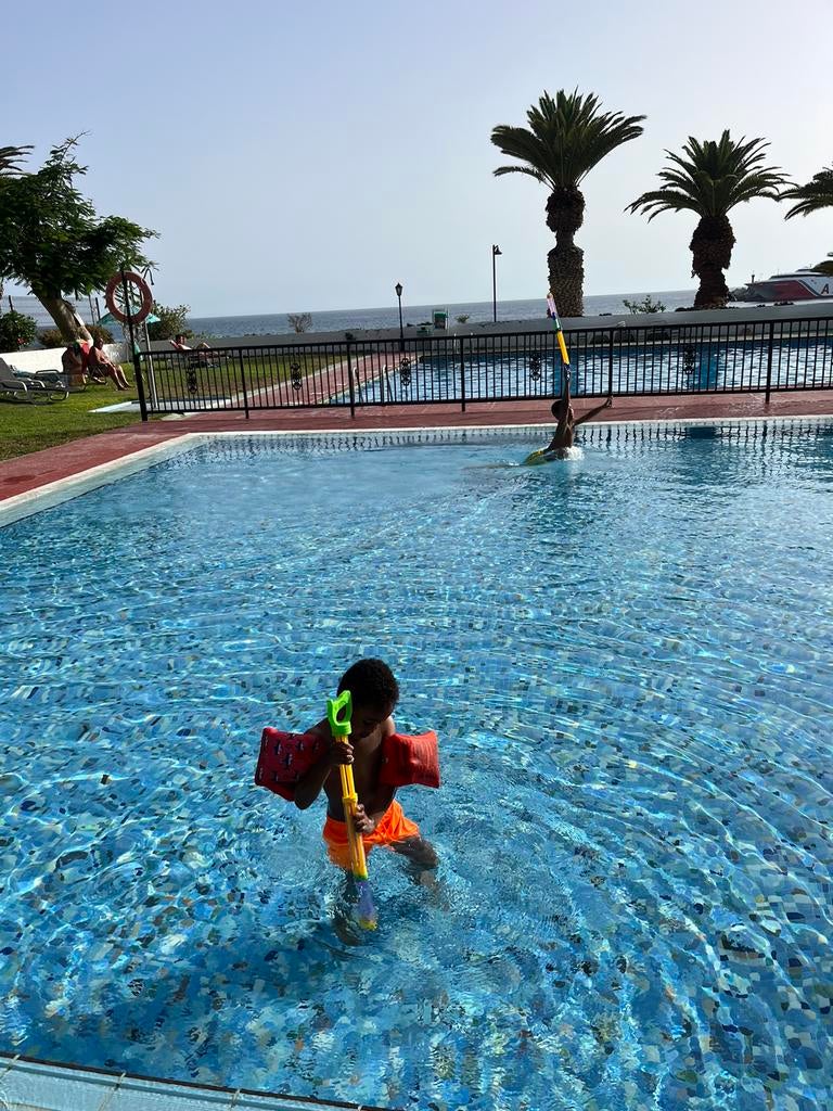 Tenerife zuid eerste lijn app 2-4 p , strand, zee, Vacances, Propriétaire, Machine à laver, 1 chambre, 4 personnes