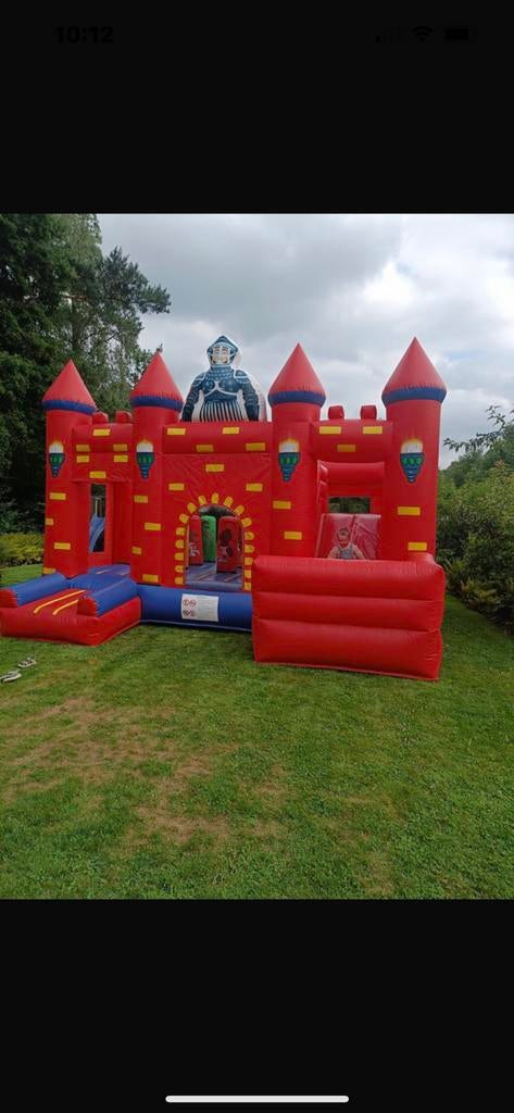 Springkasteel te huur, Ophalen, Zo goed als nieuw