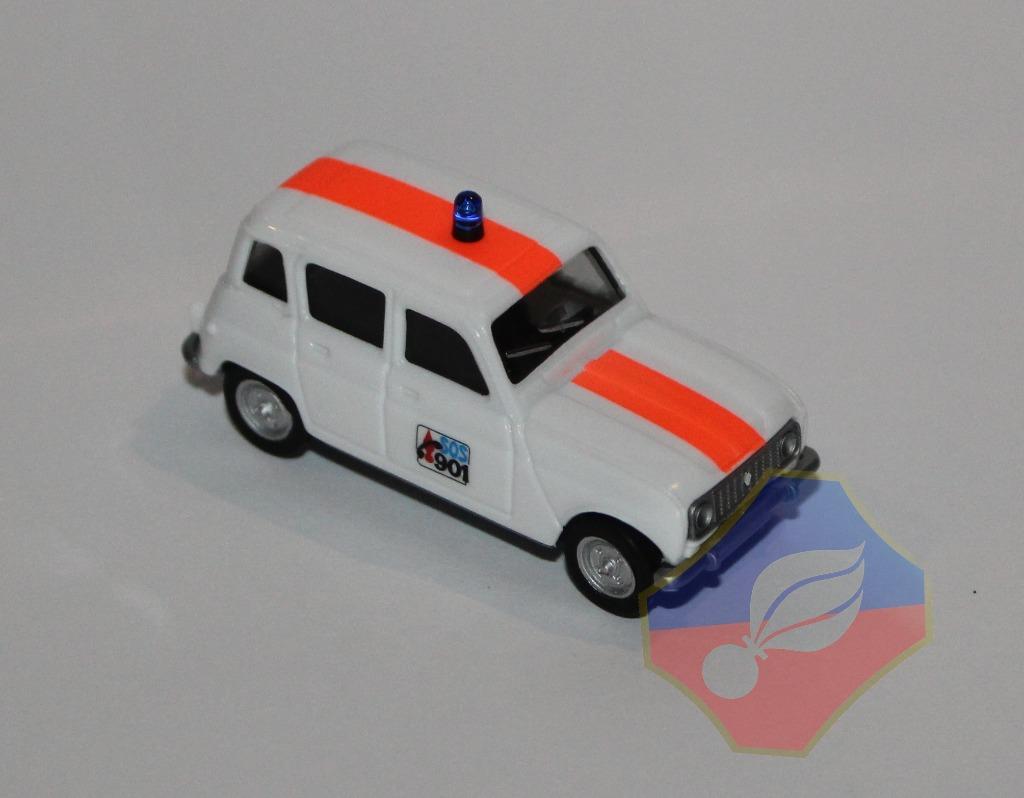 RIJKSWACHT RENAULT  R4  1/87, Verzamelen, Militaria | Algemeen, Verzenden, Rijkswacht, Miniatuur of Beeldje