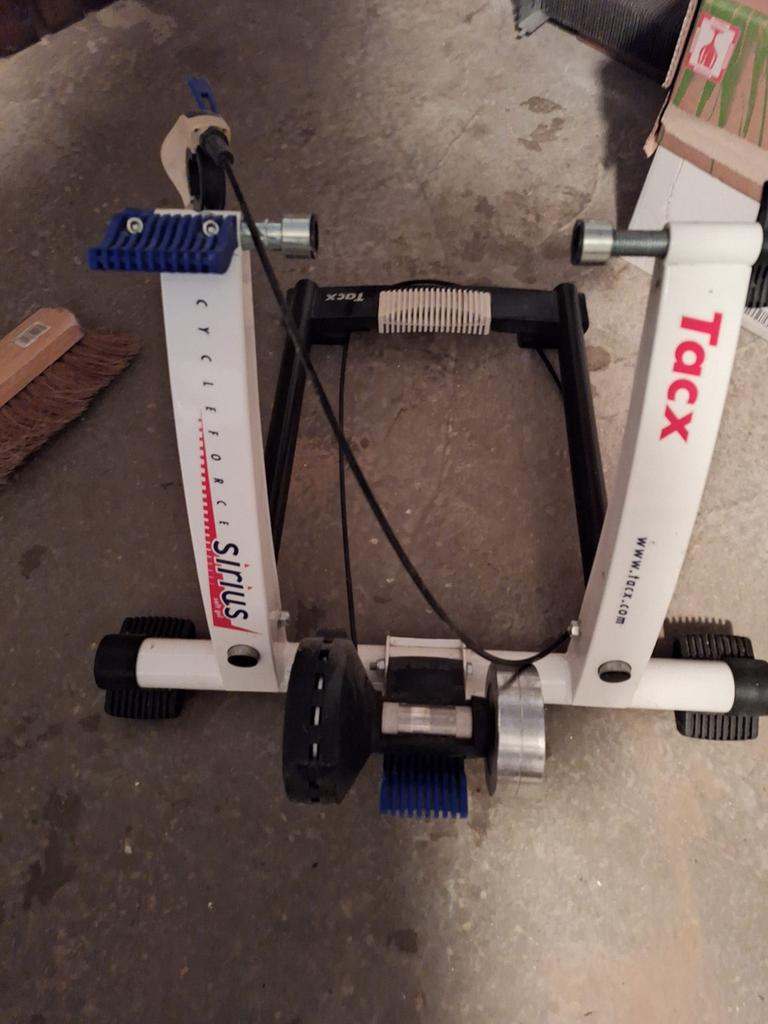 Rollen voor fiets, Sport en Fitness, Wielrennen, Ophalen, Zo goed als nieuw