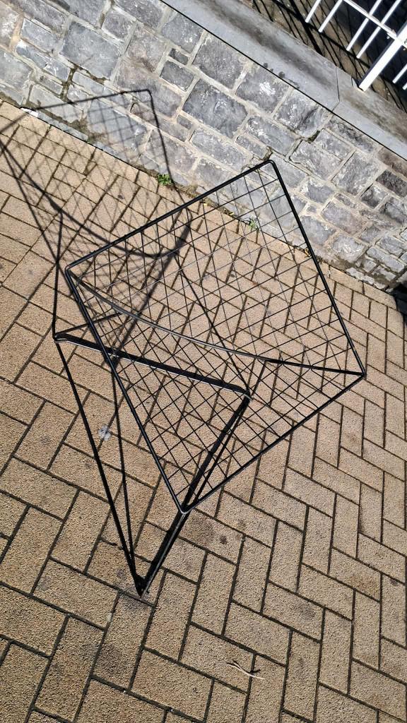 IKEA JÄRPEN original années 80 – fauteuil filaire acier noir, Enlèvement, Utilisé, Métal, “wire/filiaire” scandinave