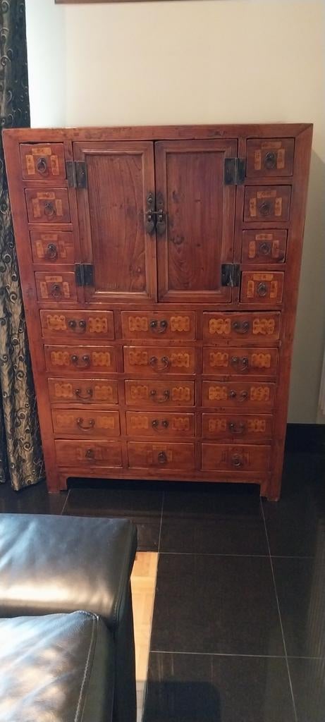 Armoire à pharmacie chinoise, Enlèvement