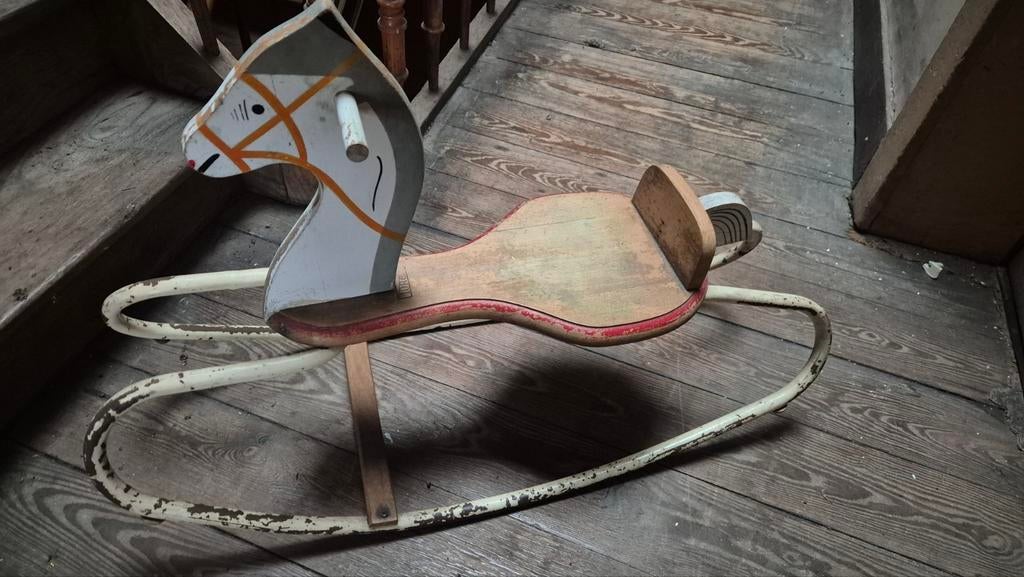 Cheval à bascule Torck, Enlèvement