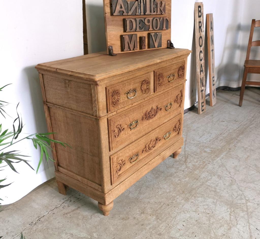 antieke Luikse ladekast in geloogde eik B 90cm H 80cm D 42cm, Antiek en Kunst, Antiek | Meubels | Kasten, Ophalen