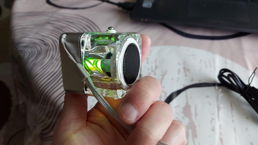 Mini enceinte USB/micro SD, Autres marques, Moins de 60 watts, Comme neuf, Enlèvement