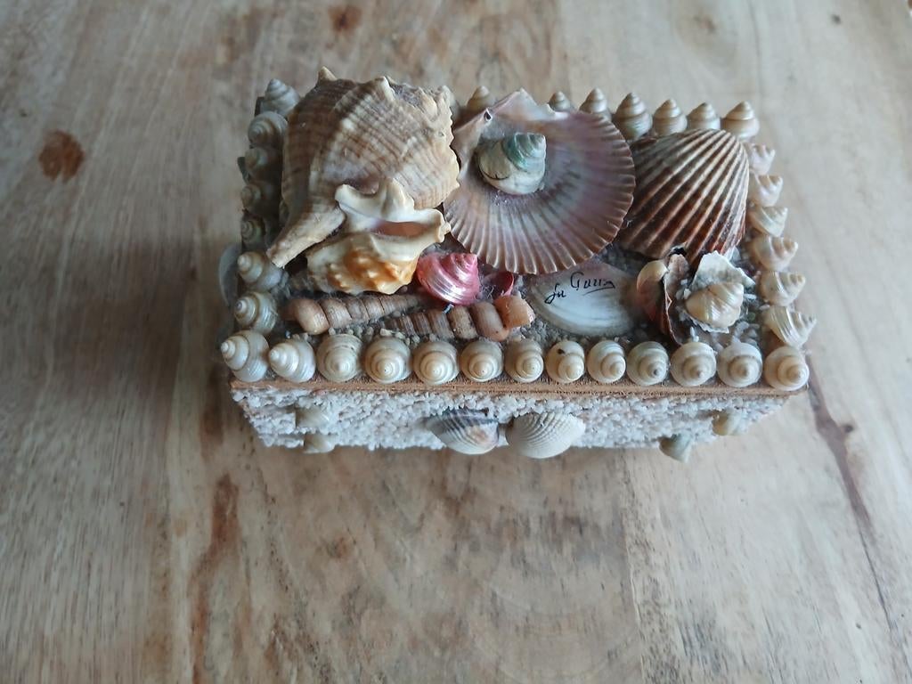 Vintage juwelenkistje, Ophalen