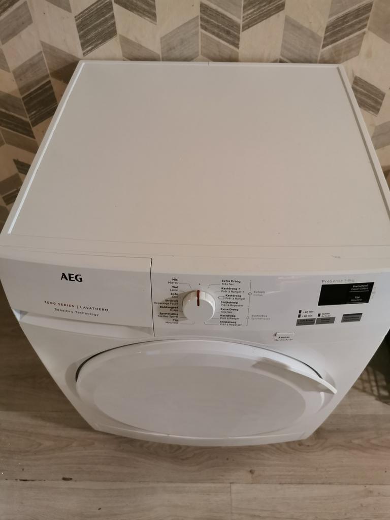 Droogkast met warmte pomp aeg, Elektronische apparatuur, Droogkasten, Ophalen