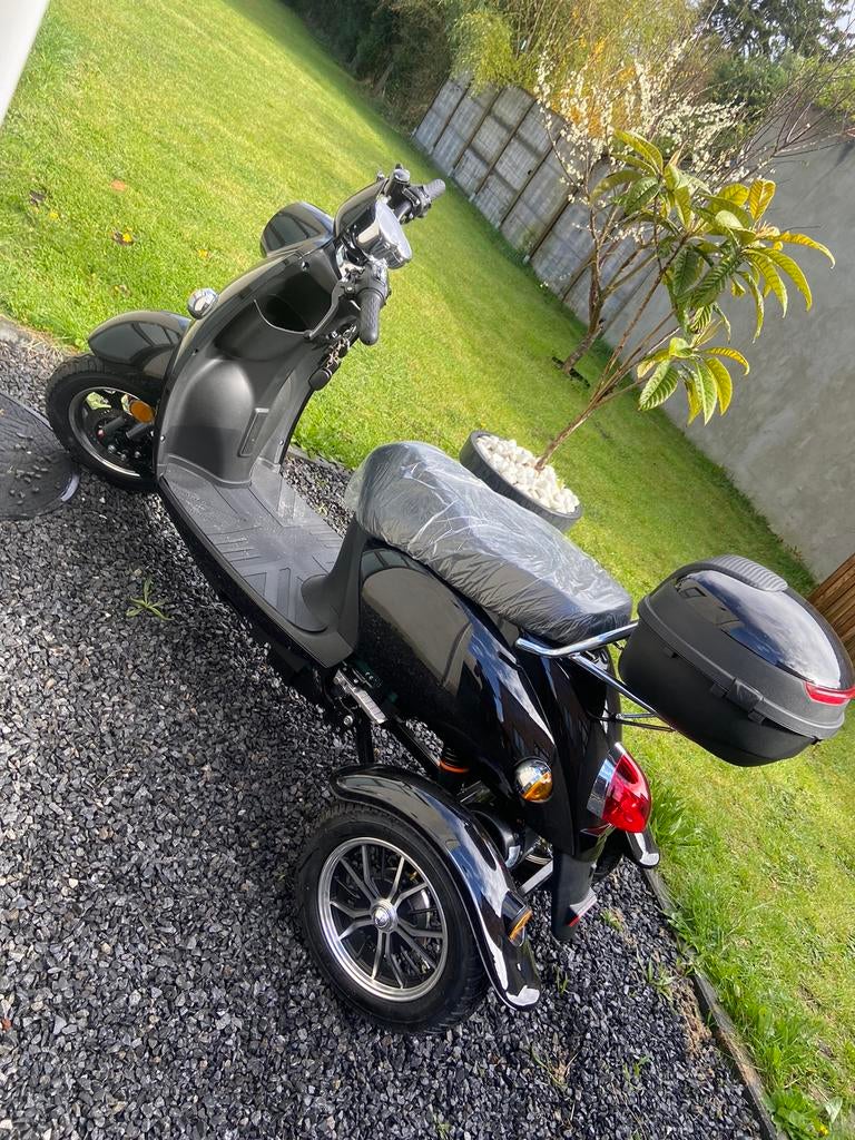 Scooter PMR, Vélos & Vélomoteurs, Vélomoteurs & Scooters bridés, Comme neuf, Enlèvement