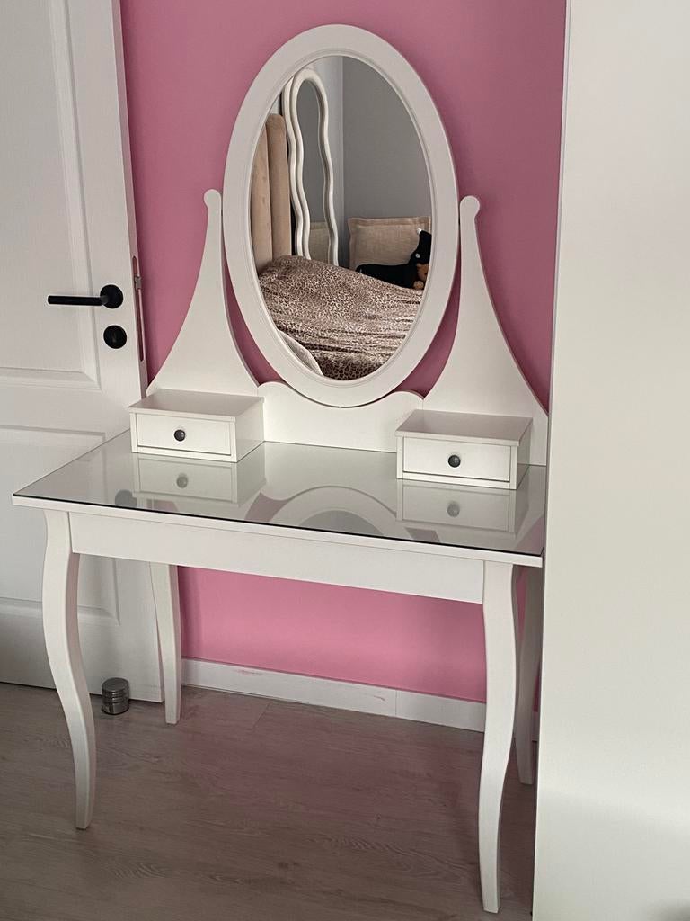 Hemnes, Enlèvement, Comme neuf