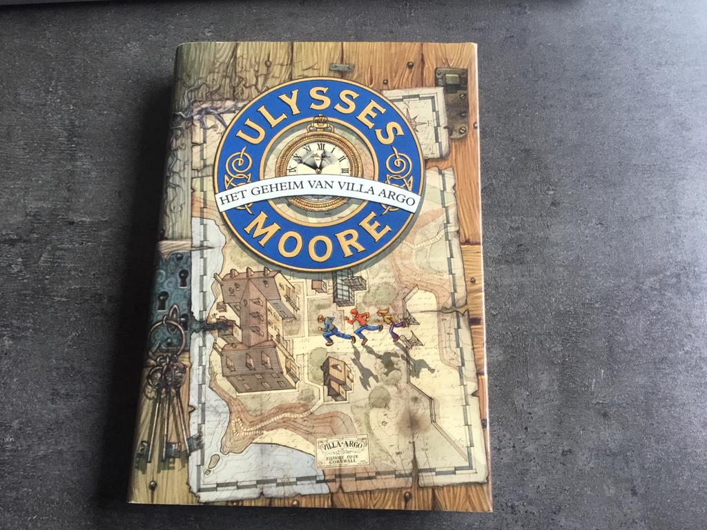 Pierdomenico Baccalario - het geheim van villa argo, Boeken, Kinderboeken | Jeugd | 10 tot 12 jaar, Ophalen of Verzenden