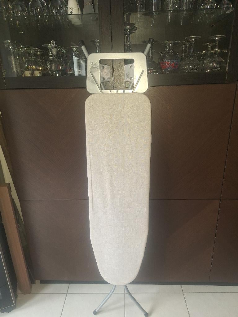 Planche a repasser, Electroménager, Enlèvement, Utilisé