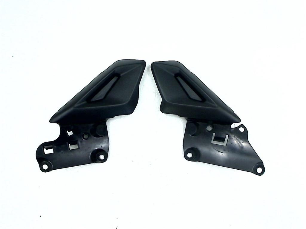 FRAME COVER Triumph Street Triple 675 R 2013-2017 (2309220), Dhr. S. di Majo, Utilisé, Info@cama-motorparts.nl, P.J. Troelstraweg 8 8
3144 CX  MAASSLUIS, NL
