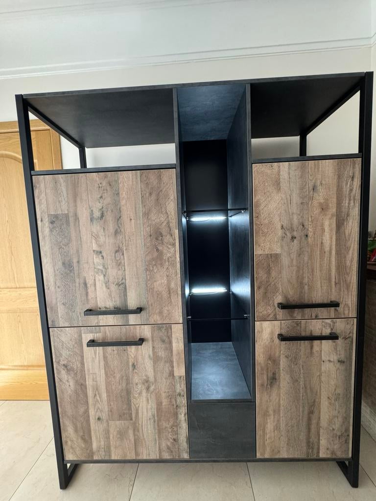 Bar style industriel bois et métal – très design, Huis en Inrichting, Kasten | Wandmeubels, Ophalen, Zo goed als nieuw, Metaal