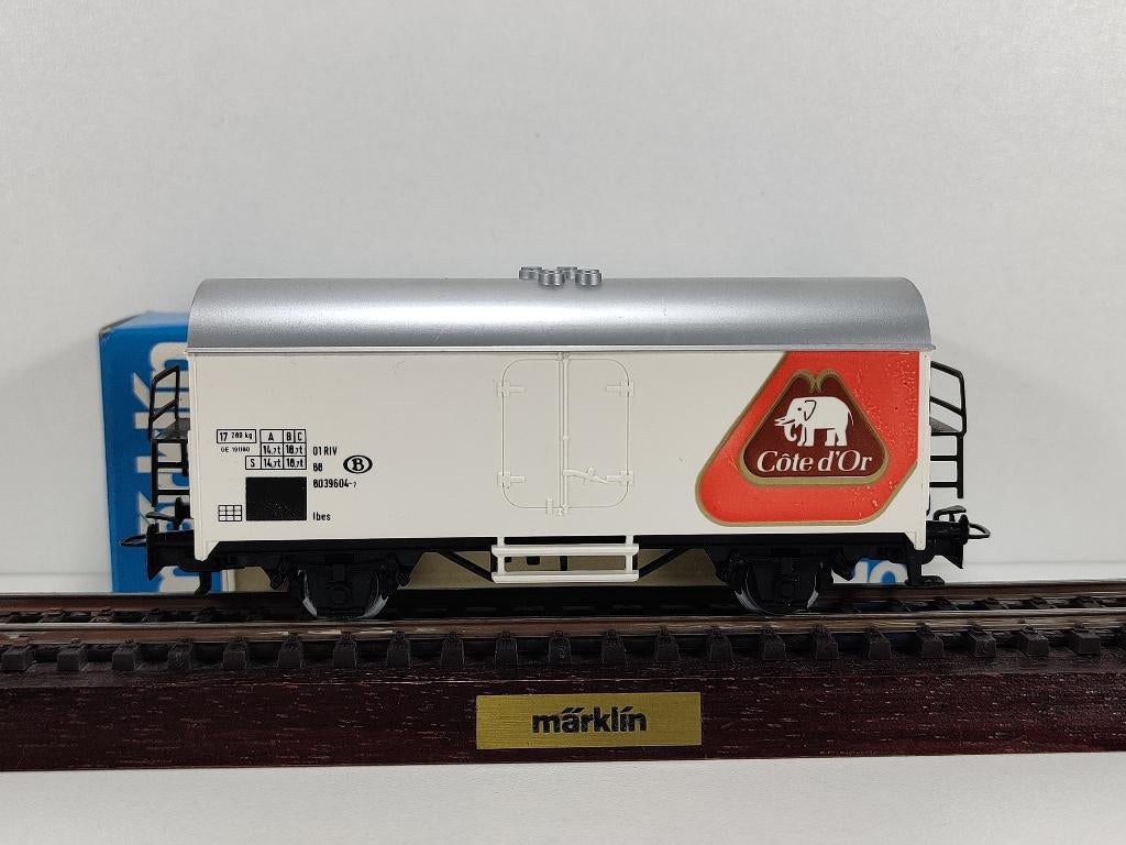 Véhicule frigorifique Marklin 4415 84739 Côte d'Or NMBS, Enlèvement ou Envoi, Courant alternatif, Wagon, Comme neuf