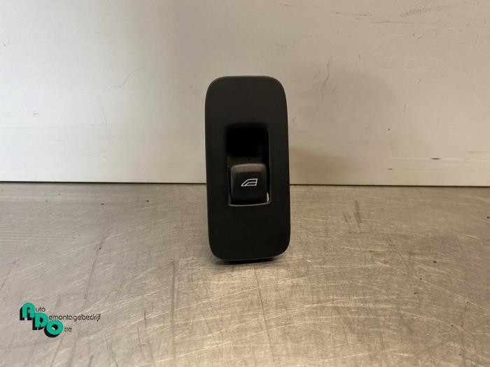 Elektrisch Raam Schakelaar van een Volvo V40 (V40 12-), Gebruikt, -, -, Ophalen of Verzenden