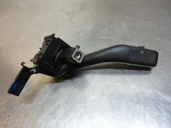 Commutateur essuie-glace d'un Volkswagen Caddy (Caddy 04-), Autos : Pièces & Accessoires, Volkswagen, -, 3 mois de garantie, Utilisé