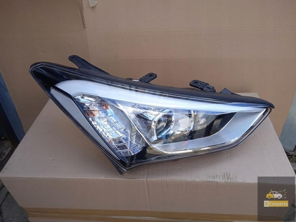 Hyundai Santa Fe III Xenon 8 pins lamp rechts Perfect, Gebruikt, Heolleung-ro 12
06797  Seoul, Info@hyundai.com, Hyundai