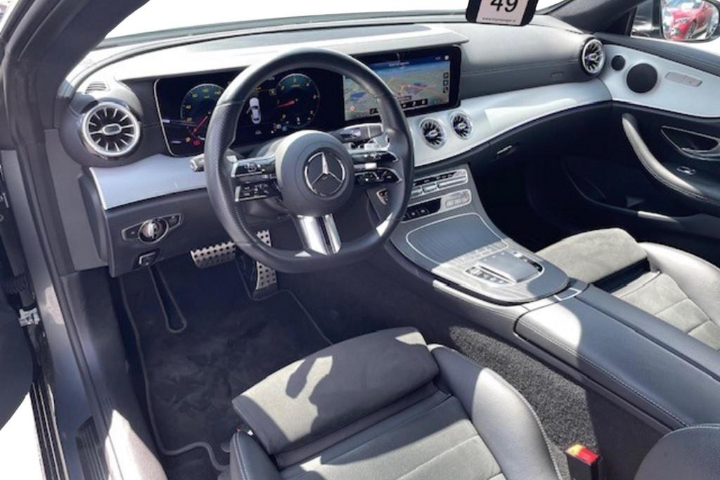 Mercedes-Benz E-Klasse Coupé E220 d AMG-Line EURO 6, Auto's, Automaat, 4 zetels, Zwart, 4 cilinders