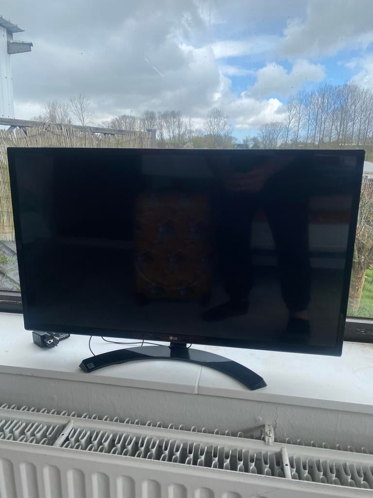 Computerscherm, Computers en Software, Ophalen, Zo goed als nieuw