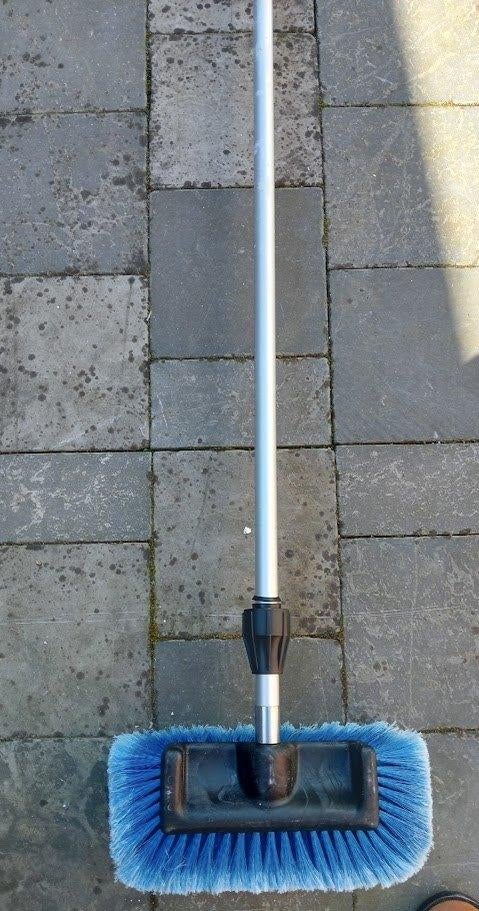 Telescopische aluminium mast voor reiniging met water., Doe-het-zelf en Bouw, Ophalen, Zo goed als nieuw, Schrobmachine