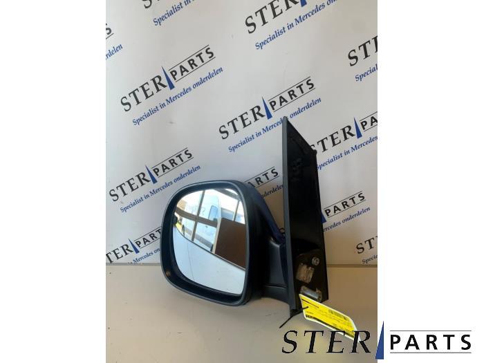 Buitenspiegel links van een Mercedes Vito, Gebruikt, -, Ophalen of Verzenden, -