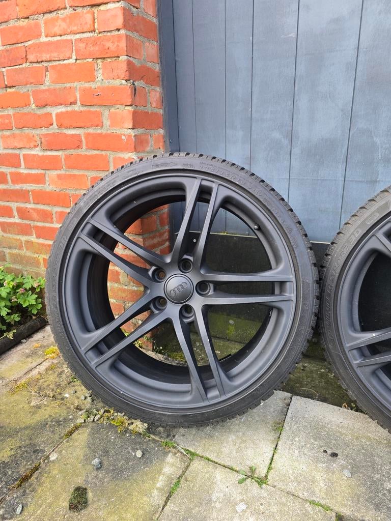 4 AUDI R8 velgen + winterbanden in heel goede staat, Auto-onderdelen, Banden en Velgen, Ophalen, Winterbanden, Velg(en)