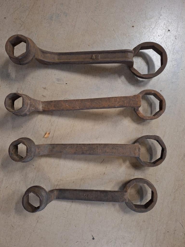 oud gereedschap koetssleutel, Enlèvement ou Envoi