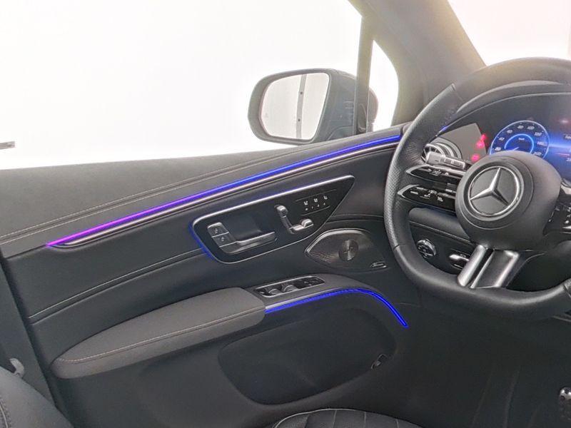 Mercedes-Benz EQS-Klasse 580 4MATIC SUV AMG Line, Autos, Achat, 1800 kg, 544 ch, Noir