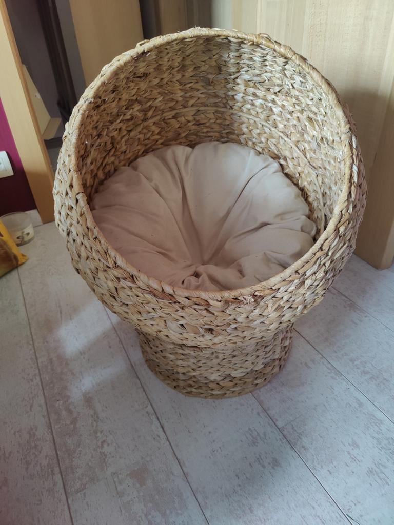 Mooie rieten kattenmand, Dieren en Toebehoren, Kattenmanden, Ophalen