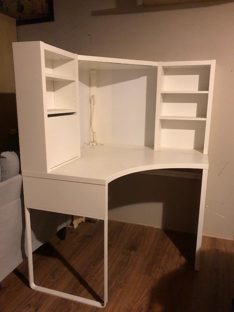 Hoekbureau wit IKEA, Huis en Inrichting, Ophalen, Zo goed als nieuw