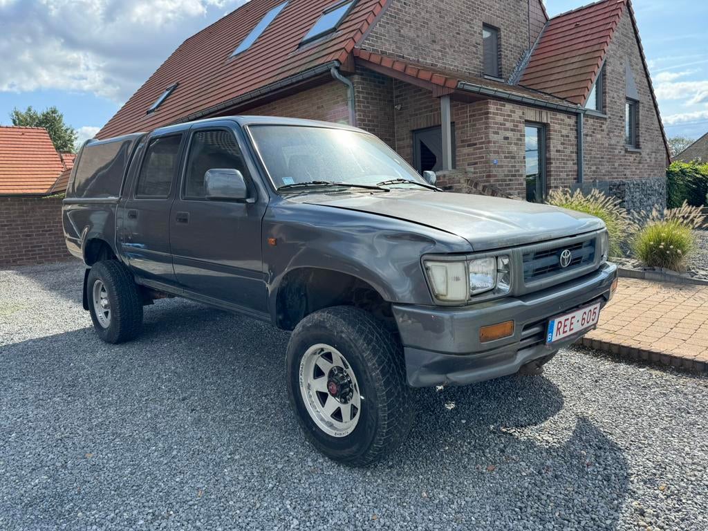 Wij kopen alle modellen **HILUX** Oud-Jong (ook met schade), Auto's, Bedrijf, Te koop, Hilux