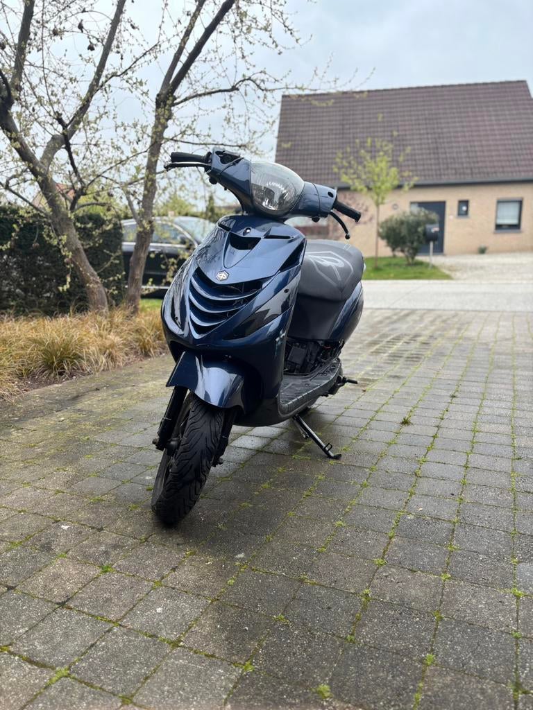 Piaggio zip 2t, Vélos & Vélomoteurs, Scooters | Piaggio, Enlèvement, Utilisé, Zip