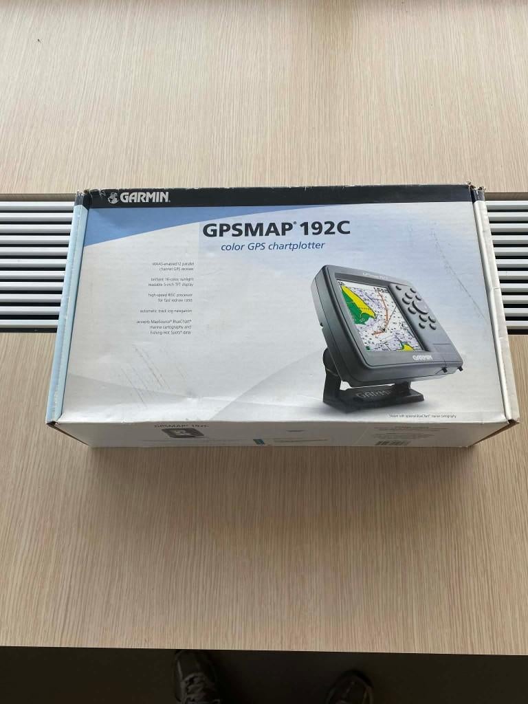 Garmin GPSMAP 192C color GPS chartplotter, Enlèvement, Utilisé, Traceur de carte ou Détecteur de poisson