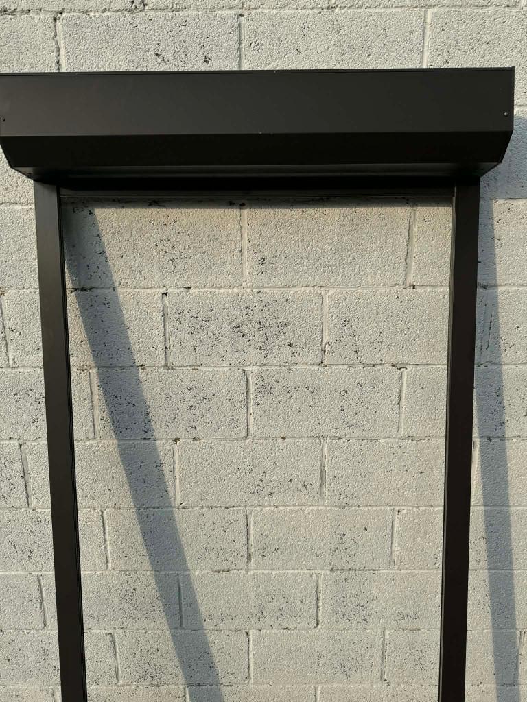 Volet Alu brun moteur SOMFY, Bricolage & Construction, Volets, Fonctionnement électrique, Brun, Utilisé, Moins de 100 cm