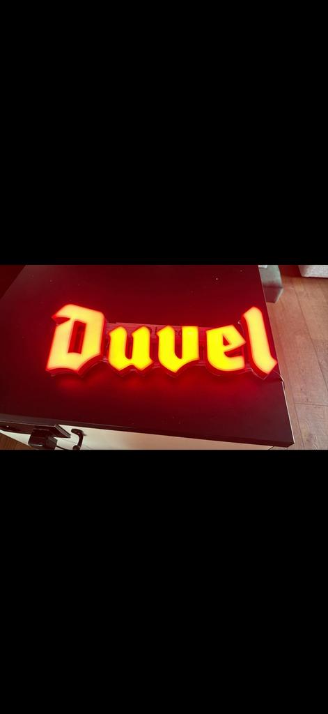 Lichtreclame Duvel, Ophalen, Gebruikt, Barinrichting