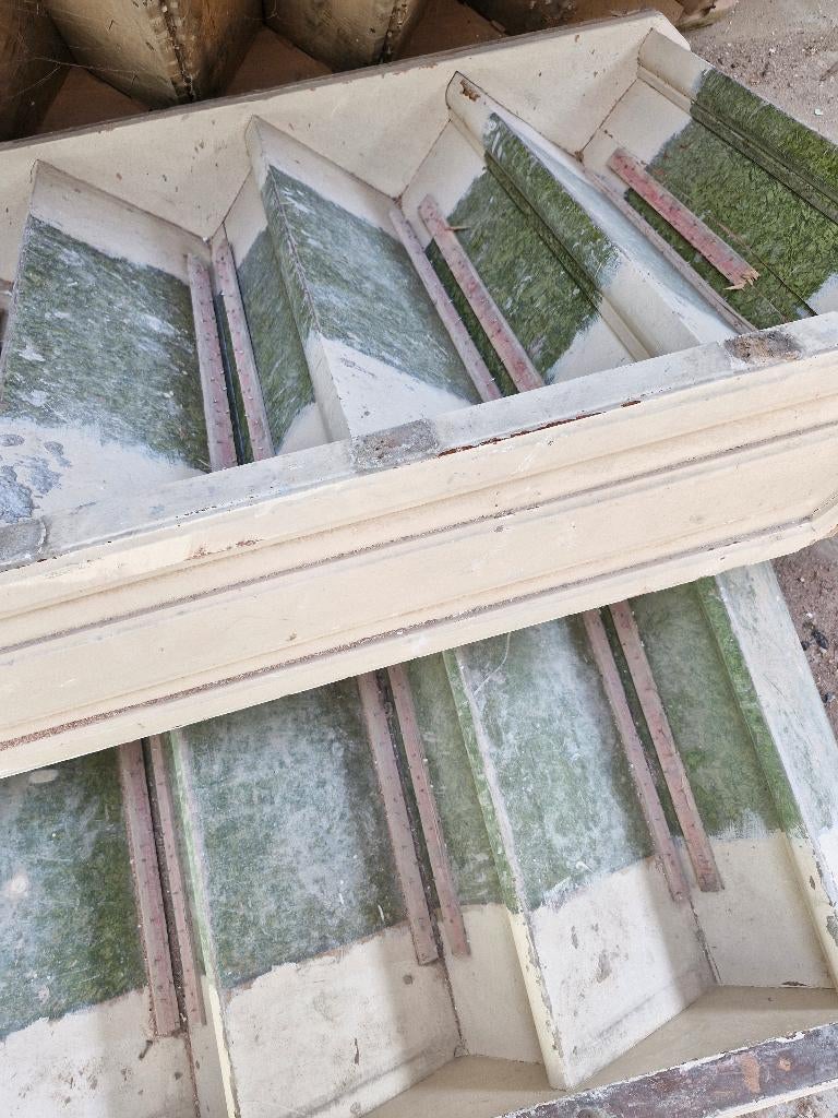 Gratis houten trappen, Doe-het-zelf en Bouw, Ladders en Trappen, Ophalen, Gebruikt, Trap, 2 tot 4 meter