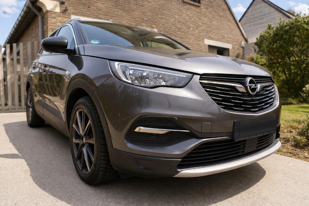 Opel GrandlandX*INCL WINTERBANDEN*Hybride*reeds gekeurd!, Stof, 4 cilinders, 31 g/km, Electronic Stability Program (ESP)
