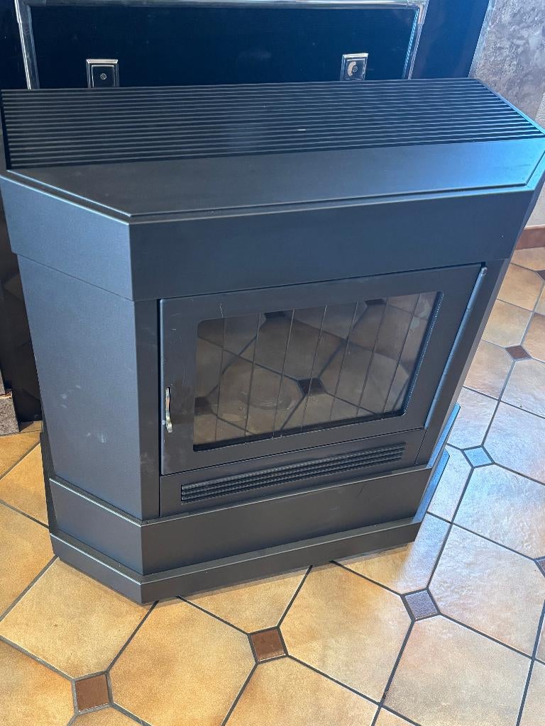 WELL STRALER mazoutkachel, Huis en Inrichting, Kachels, Ophalen, Gebruikt, Vrijstaand, Overige soorten