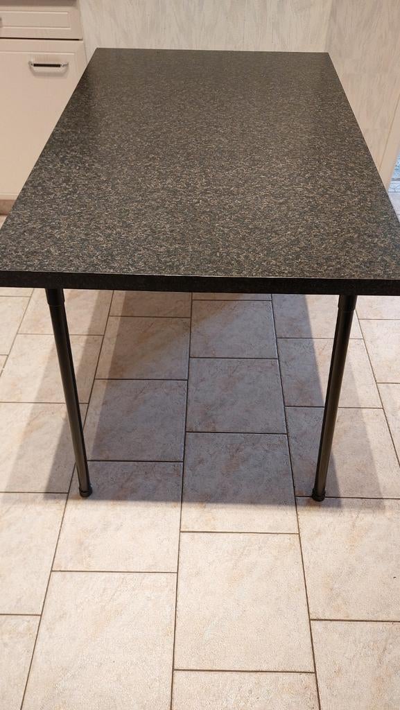 Keukentafel, Ophalen