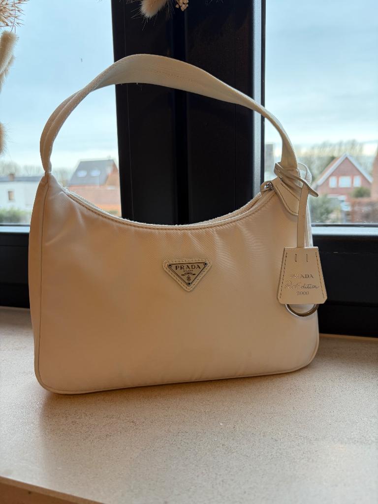 Prada re-edition 2000, Ophalen, Zo goed als nieuw, Wit, Avondtasje