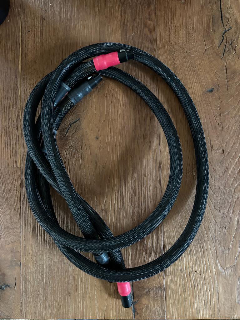 Purist Audio Design Elementa Advance XLR-kabel, Audio, Tv en Foto, Audiokabels en Televisiekabels, Gebruikt, Ophalen of Verzenden