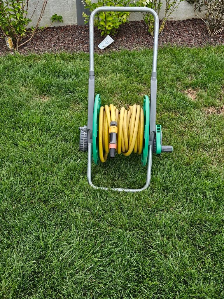 Enrouleur avec tuyau d'arrosage, Jardin & Terrasse, Enlèvement, Tuyau d'arrosage