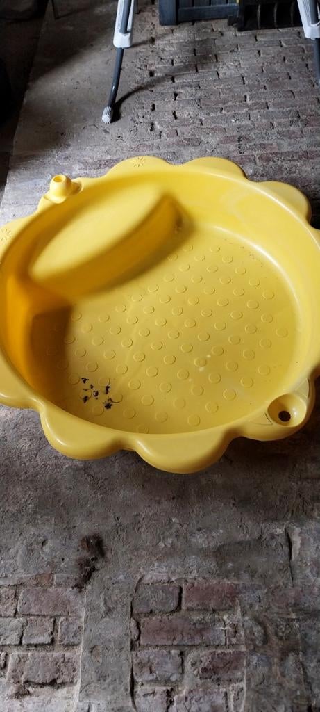 1 partie d'une coque, Enfants & Bébés, Jouets | Extérieur | Bacs à sable, Enlèvement