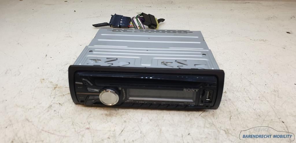 Autoradio CD Sony CDX-GT472UM avec lecteur USB et caisson de, Fabrikant BV, Utilisé, Info@fabrikant.eu, Fabrikantstraat 1
1000 AA  Amsterdam, NL