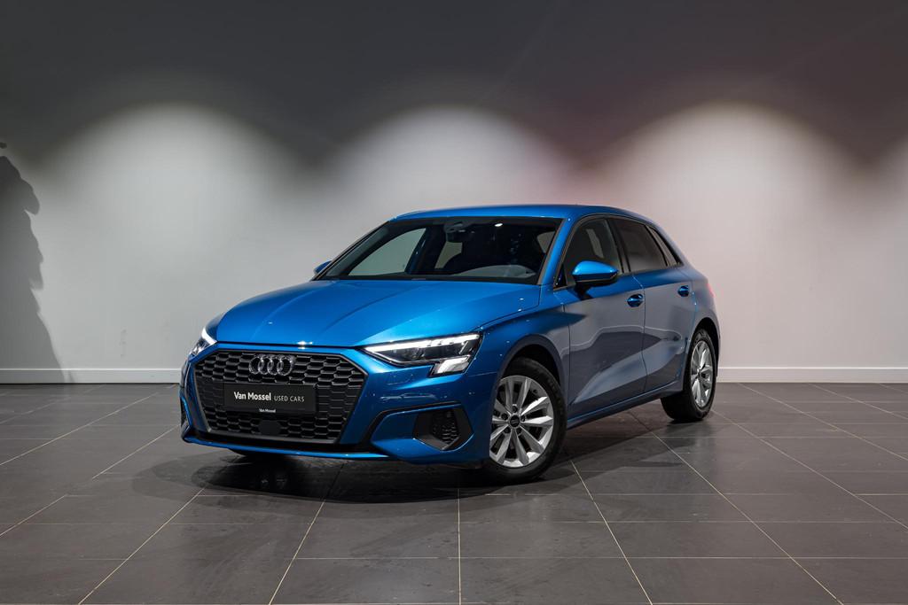 Audi A3 Sportback 35 TFSi 1.5 Attraction | S-Line Int. | Car, Stof, 4 cilinders, Blauw, Regensensor