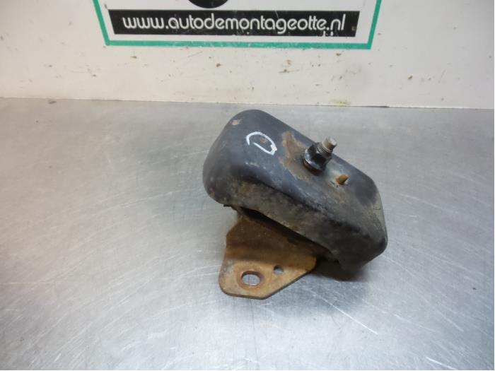 Support moteur d'un Hyundai H300, -, 3 mois de garantie, Utilisé, Hyundai