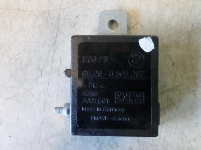 Antenne Versterker van een BMW 3-Serie (3-Serie 90-), Gebruikt, -, -, Ophalen of Verzenden