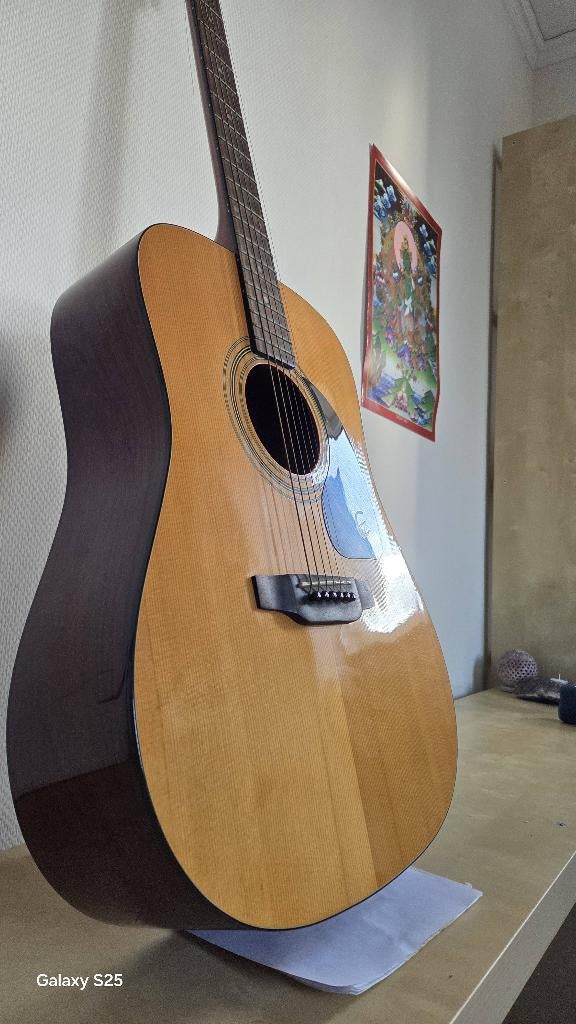 Guitare, Musique & Instruments, Instruments à corde | Guitares | Acoustiques, Enlèvement, Utilisé