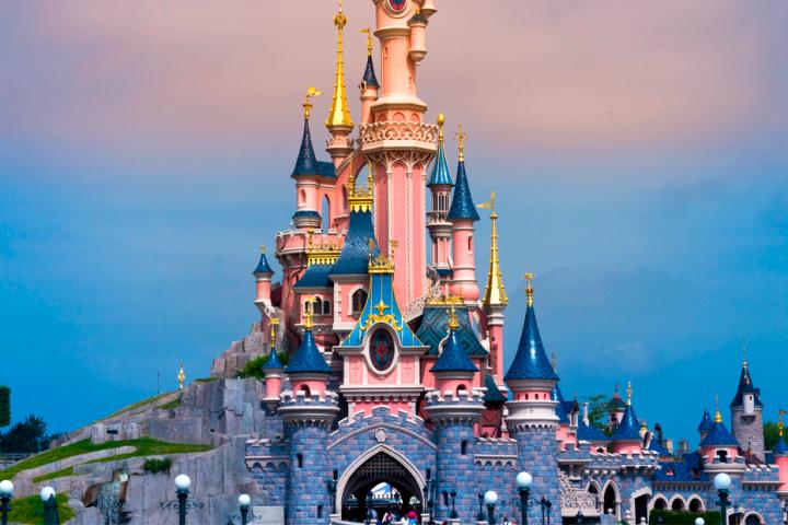 6 Billets 1 jour Disneyland Paris valables pour les 2 parcs, Tickets & Billets, Ticket ou Carte d'accès